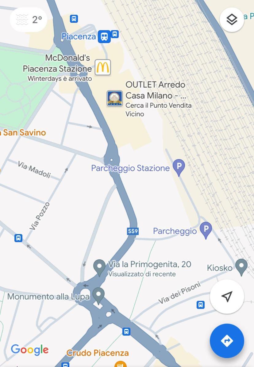 Appartamento La Lupa Пиаченца Екстериор снимка